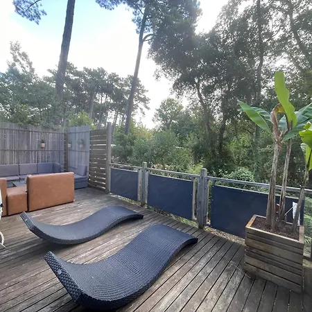 Surf 'n' Chill Campsite *